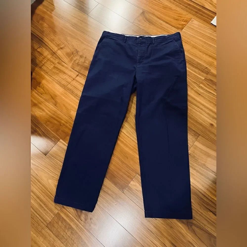 J Crew Classic Relaxed mens trousers size 38x32